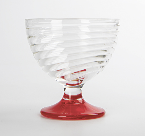 Креманка ОСЗ Бриз прозрачная на цветной ножке 230 мл