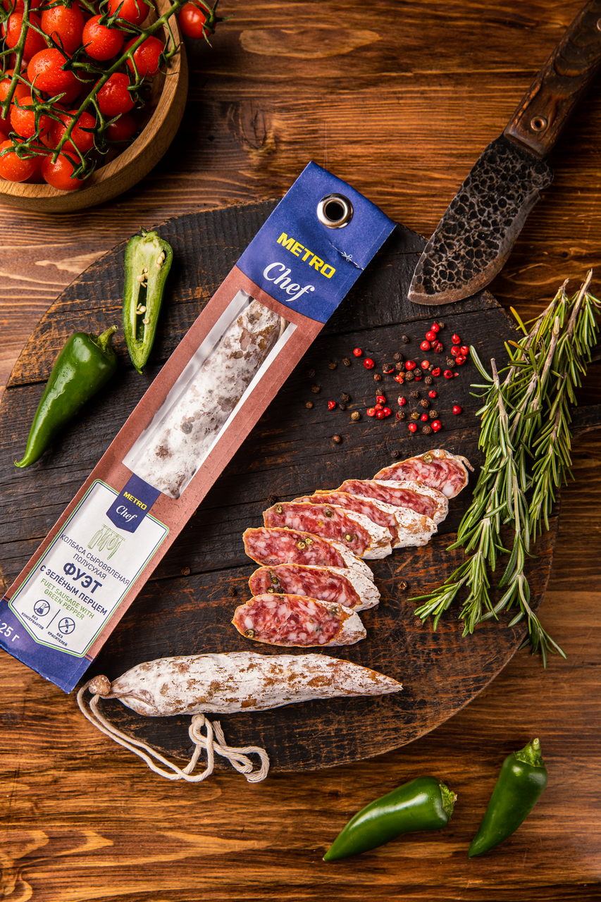 METRO Chef Колбаса фуэт с зеленым перцем сыровяленая полусухая, 125г