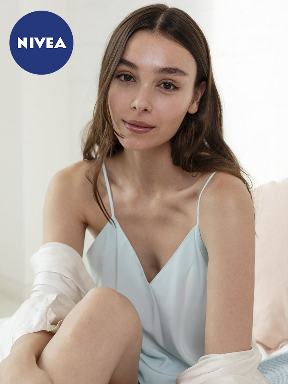 Крем Nivea Soft \"Интенсивный увлажняющий\" для лица, рук и тела, 200мл