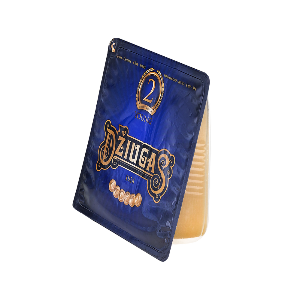 Сыр Dziugas Пармезан 2 месяца выдержки 40%, 200г