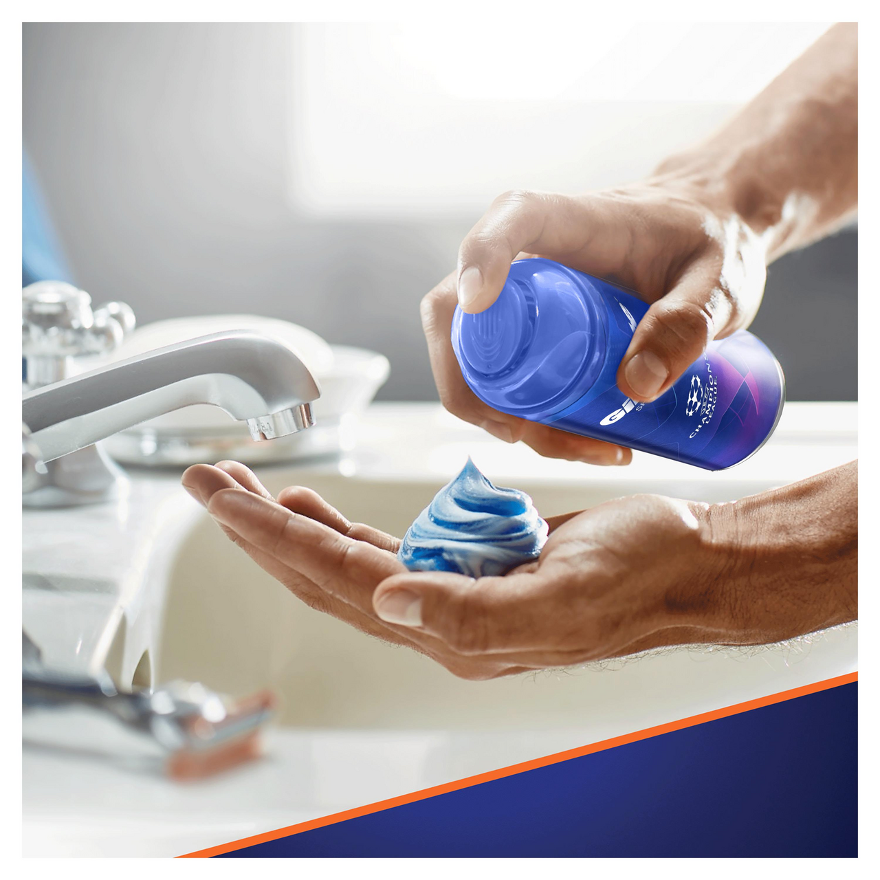 Гель для бритья Gillette Fusion Sets Hydra Gel Sensitive для чувствительной кожи 200мл